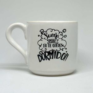 Pocillo de café cerámico con calco